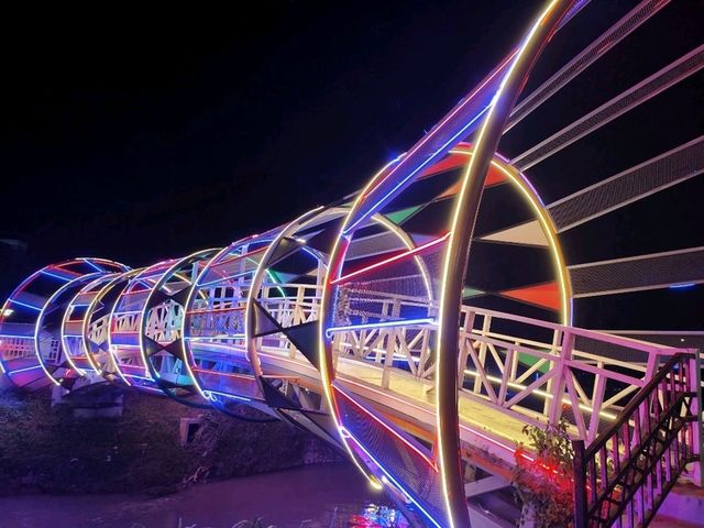 Bridging Communities: Kluang's New Pedestrian Pathway Connects Lives and Landscapes