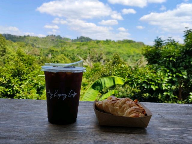 Hug Kapong Cafe คาเฟ่กะปง พังงา