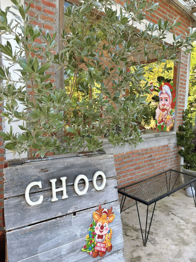 Choo โฮมคาเฟ่ บรรยากาศร่มรื่นที่เพชรบูรณ์