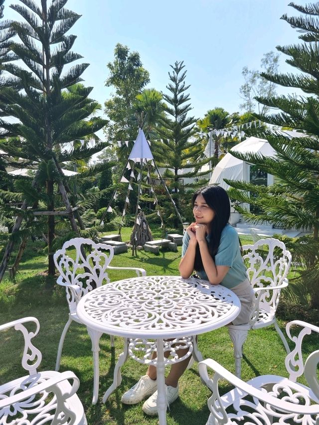 Dome cafe