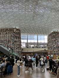 【韓国 江南】トッケビのロケ地で人気のピョルマダン図書館📖