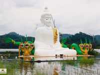 พระพุทธสิริภูวดลมงคลชัย