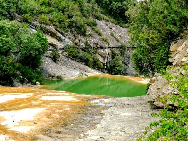 獨特的攀山涉水體驗
