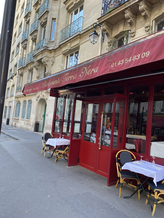 Emily-Inspired and Eiffel-Enchanted – My Winter Paris Moments