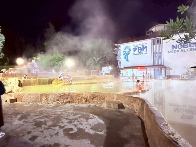 แช่น้ำแร่ ฟีลสปาหรู ที่ Pam Thermal Hotel Clinic 