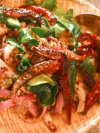 🌶️ แซ่บไฟลุก! "เรอปลาแดก" บางเสร่ ร้านยำสุดจึ้ง