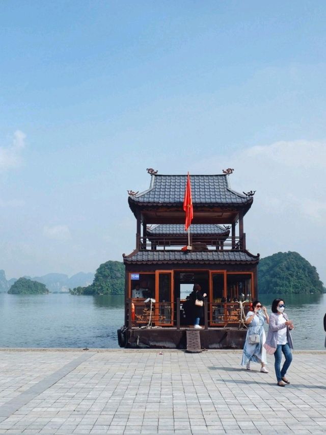 Tam Chuc Pagoda - The largest Pagoda in Southest Asia