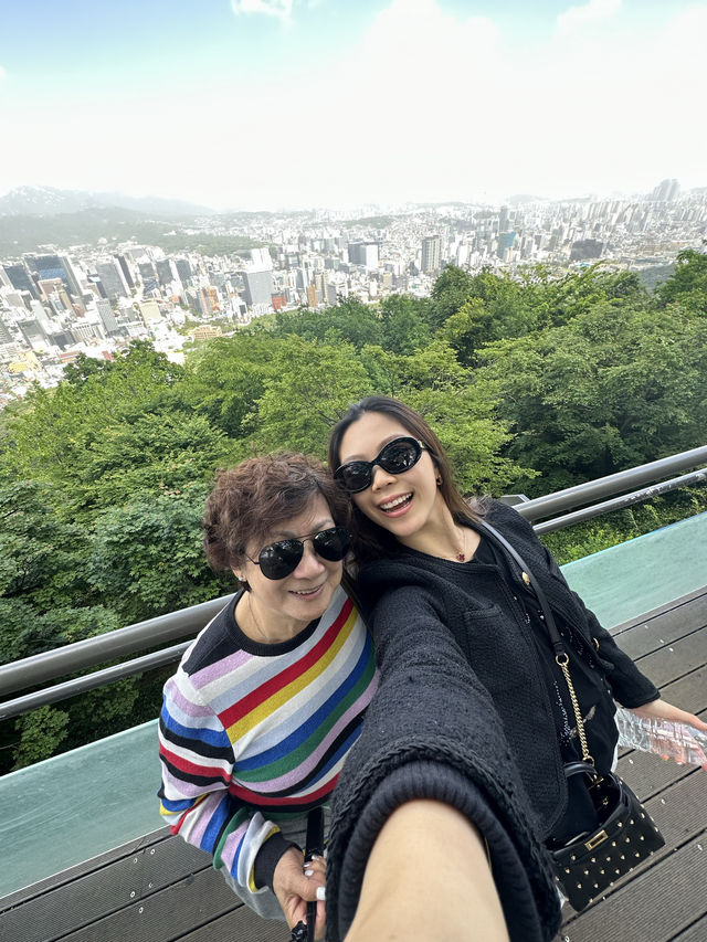 Visiting Namsan Tower: Seoul’s Iconic Landmark 🇰🇷🗼