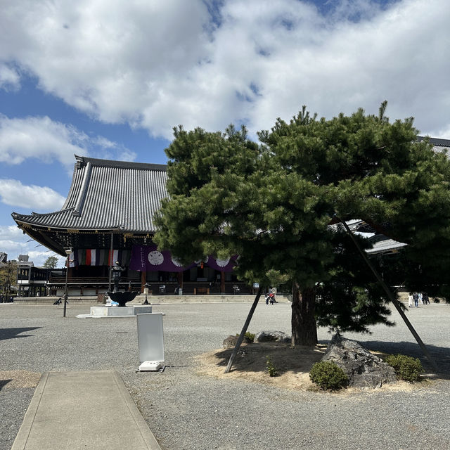 Higashi Hongan-ji Temple