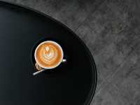 Monochrome Moods & Coffee Conversations