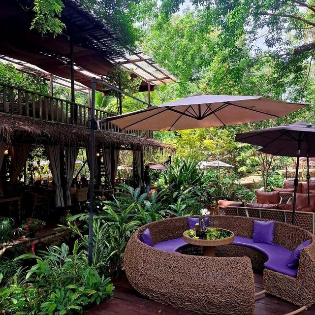 คาเฟ่ โซนแม่ริม - Per La Mer Cafe'  เชียงใหม่