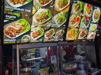 Laab Ubon Kontrakran – Bangkok’s Spicy Hidden Spot Loved by Locals! 