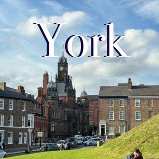 York Day Trip: The "Ghost Shop" Queue Was Insane! 👻🏰