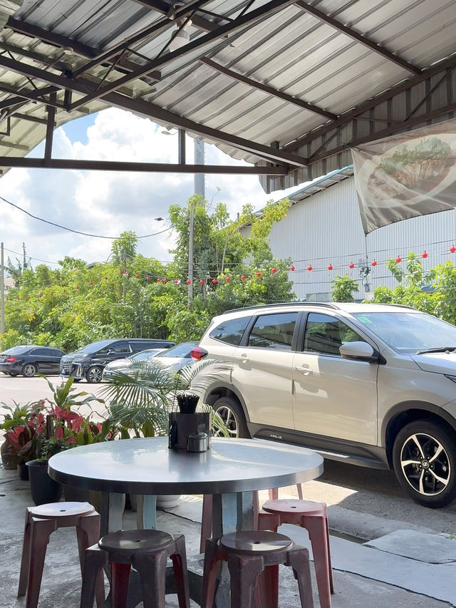 Under the Tree: A Taste of Johor’s Braised Duck at Baliban