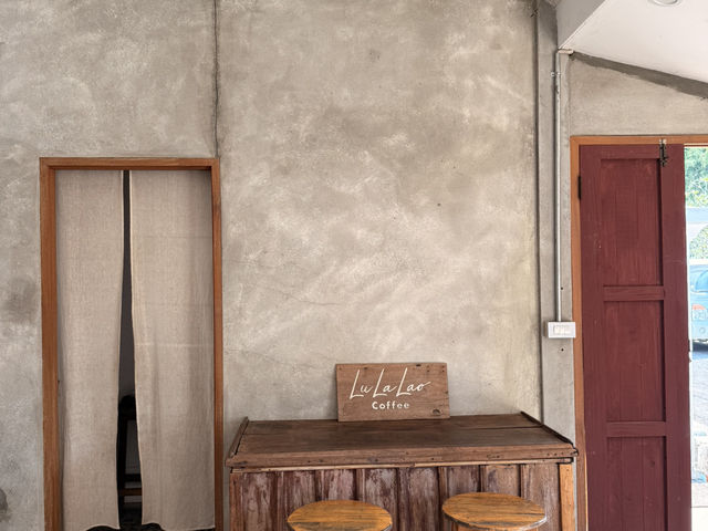 LuLaLao Cafe ในหลวงพระบาง