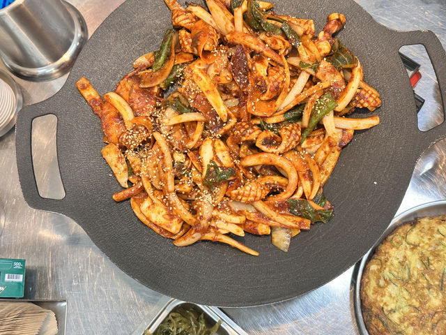 노포 감성 가득한 오징어 맛집 원당 오징어