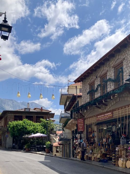 🏘️ 阿拉霍瓦小鎮旅遊攻略