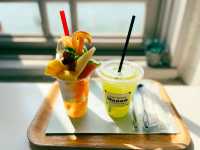  Fruit Factory Mooon de Retro คาเฟ่ผลไม้น่ารัก