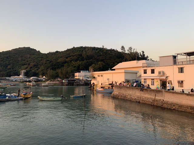 The Indescribable Beauty of Sunset at Tai O