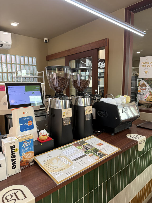 คาเฟ่อยุธยา glory's home made
