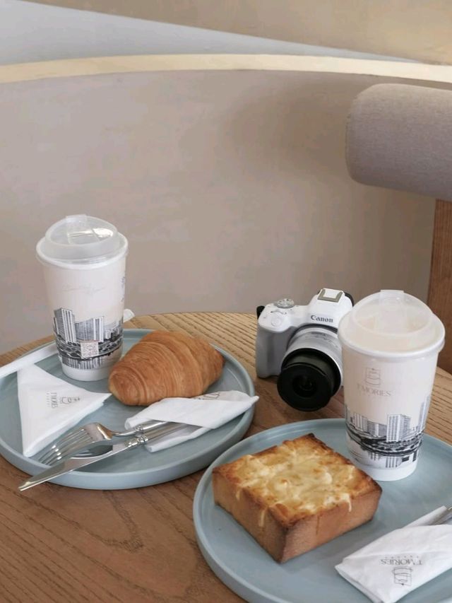 T’Mories Bakery