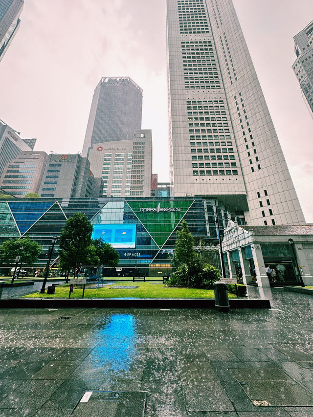 Raffles Place – The Beating Heart of Singapore’s Financial Pulse 💼