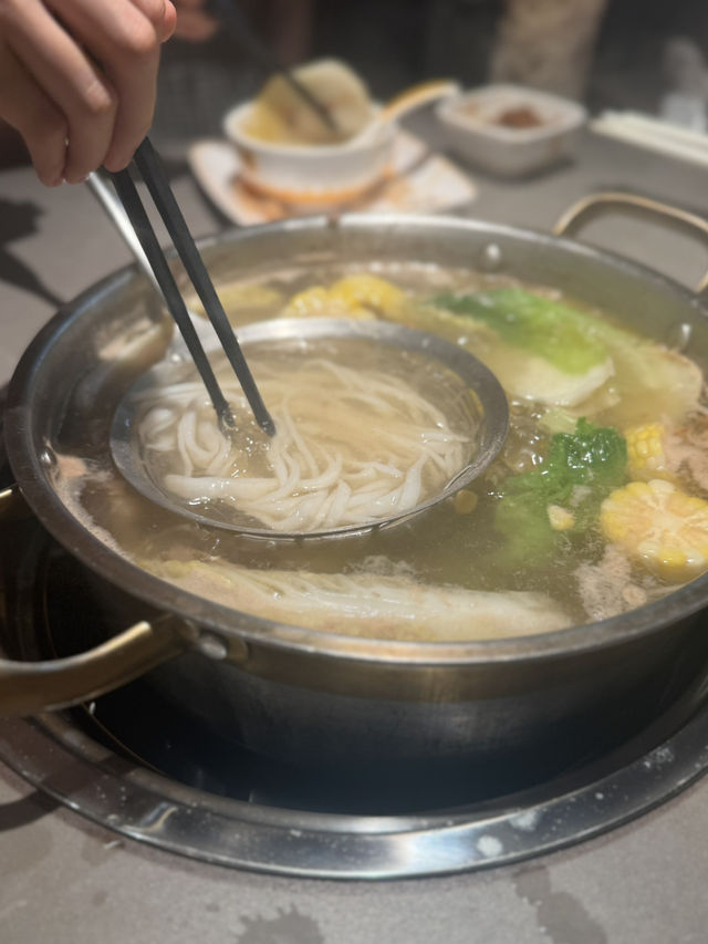 【深圳龍華｜潮發潮汕牛肉店 壹方里店｜268元4人牛肉火鍋套餐｜牛肉新鮮，搭配豐富】 