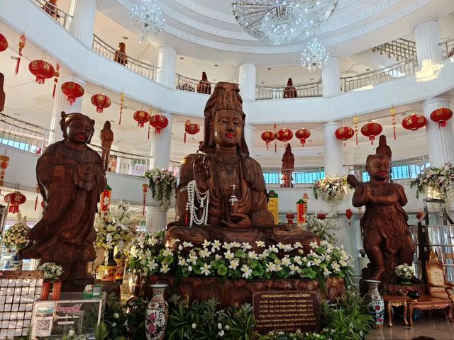 Wat Huay Pla Kang is Next Level