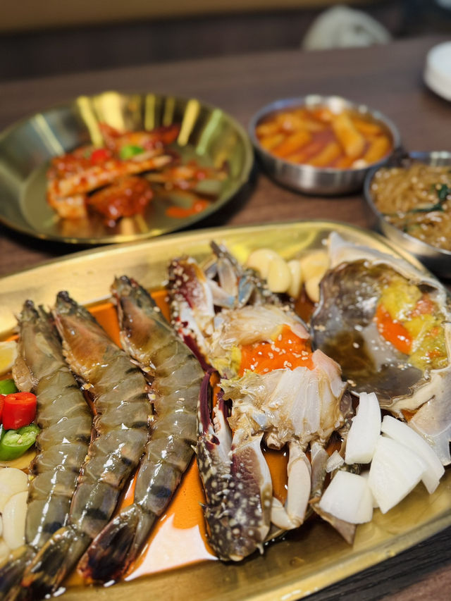 佐敦13年老字號‼️ 老闆娘晨早6點親手醃醬油蟹🦀 
