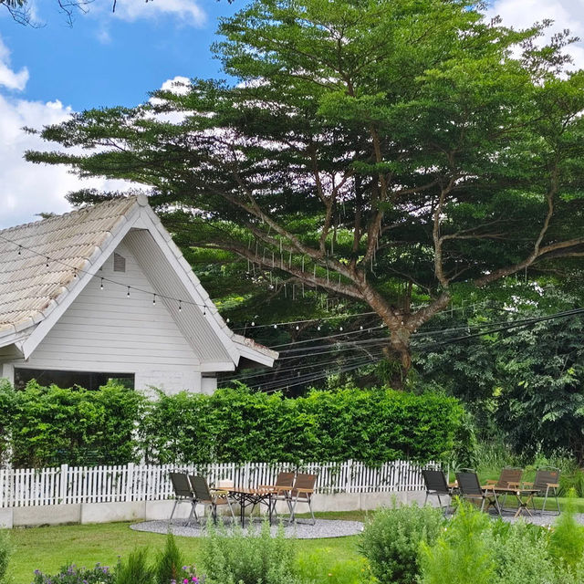🌸☕ Lalinna Café & Restaurants - ปราจีนบุรี 