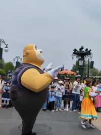 East Meets Enchantment: Discover the Unique Magic of Shanghai Disneyland