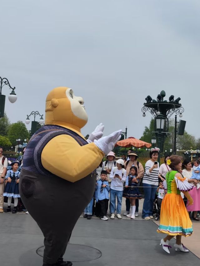 East Meets Enchantment: Discover the Unique Magic of Shanghai Disneyland