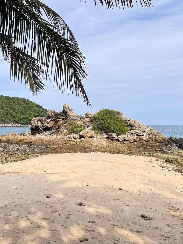 หาดแถวราไวย์ ชิลตั้งแต่เช้ายันพระอาทิตย์ตก 🌞