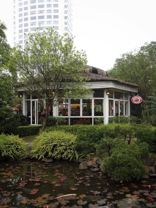Highlands Coffee