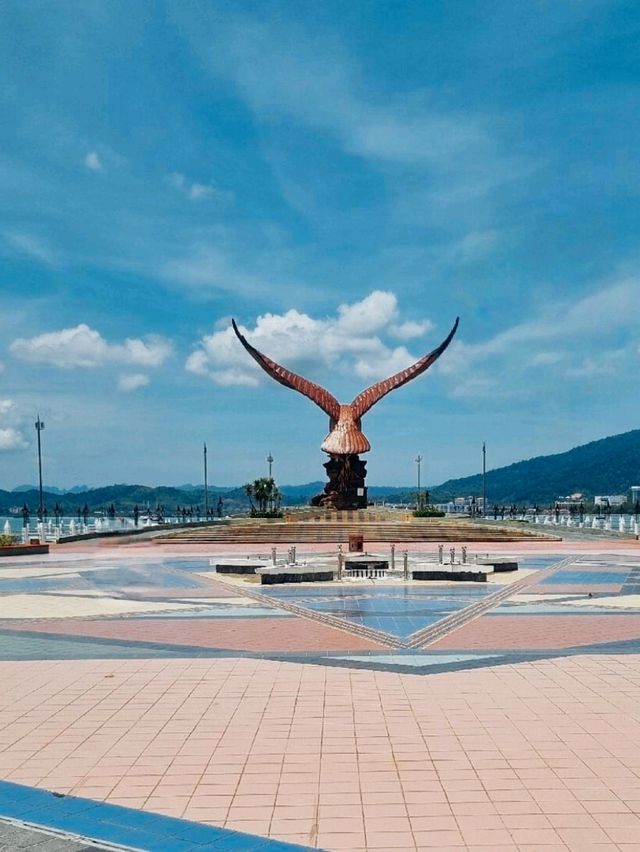 Experience Langkawi's beauty at Eagle Square!