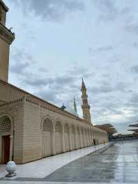 Prayers and Reflections in Masjid al-Nabawi