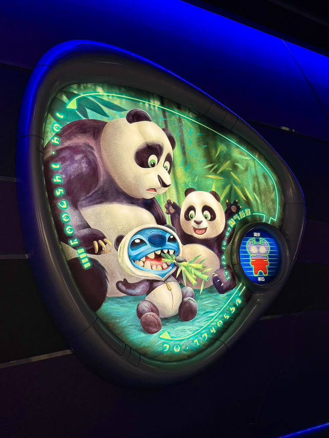 Space Chat with Stitch – An Out-of-This-World Encounter at Shanghai Disneyland