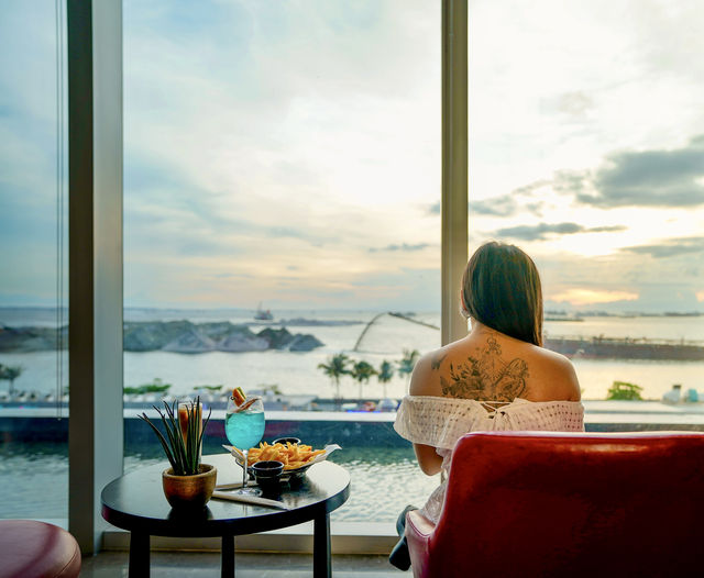 🌅 รีวิว C Lounge @ Conrad Manila 🇵🇭