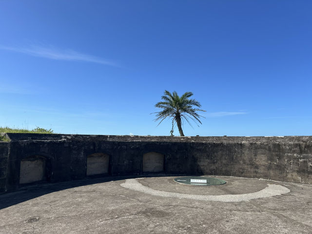 基隆看海好去處，白米甕砲台