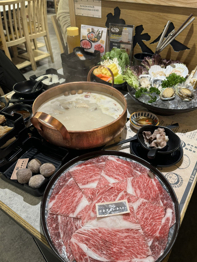 銅鑼灣極上日本A4和牛火鍋放題🍲｜牛大人台灣火鍋吃到飽 (銅鑼灣)  