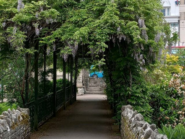 Upper Gardens