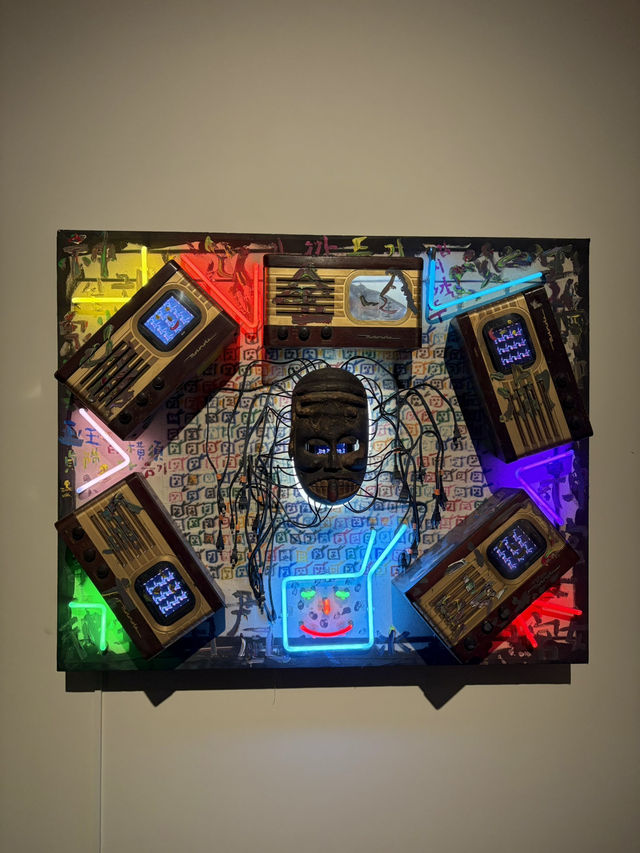 리모델링 후 재개관한 미술관 데이트 어때요🎨