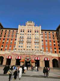 “Universal Studios Beijing: A Halloween Spectacular of Fear and Fun”