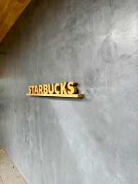 Starbucks in the Garden 🌿☕