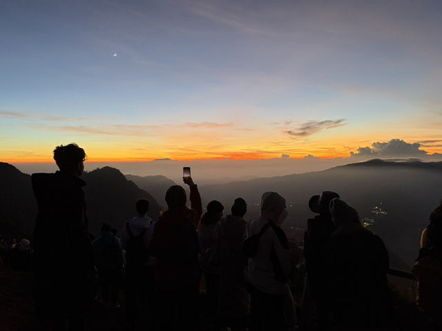 Bromo火山晨曦戶外探險體驗🌋🌄🌏