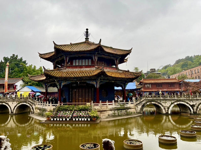 แวะไหว้พระที่วัดหยวนทง แวะไหว้พระที่วัดหยวนทง