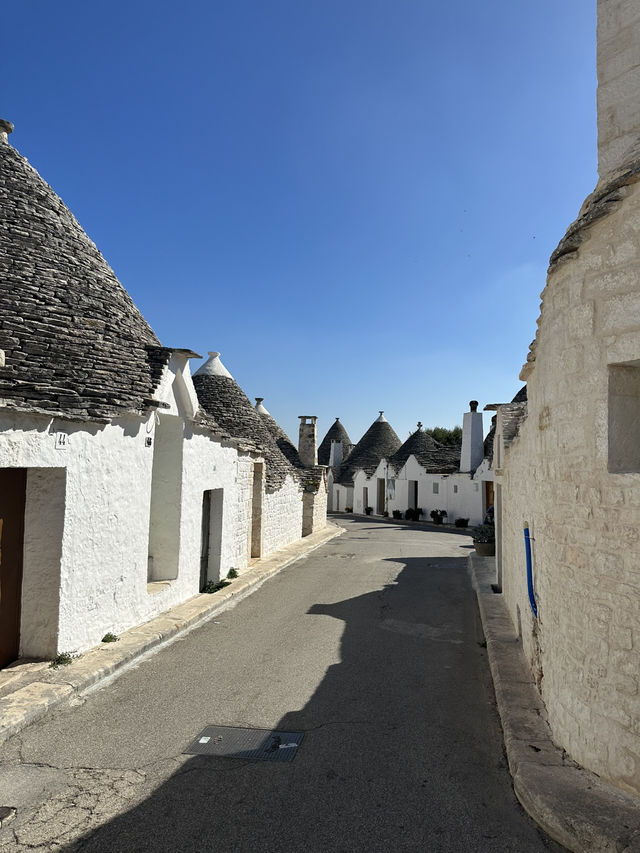 🏡 蘑菇村 Alberobello｜聯合國文化遺產 童話小鎮必打卡