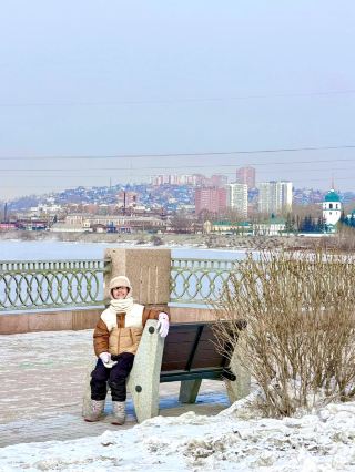 日本のイルクーツクの雰囲気の中、アンカラ川沿いを散策🇷🇺