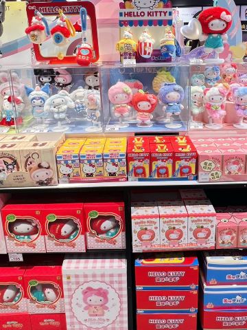 深センのTOP TOYには可愛いキティちゃんがいっぱい。 | Trip.com 深セン