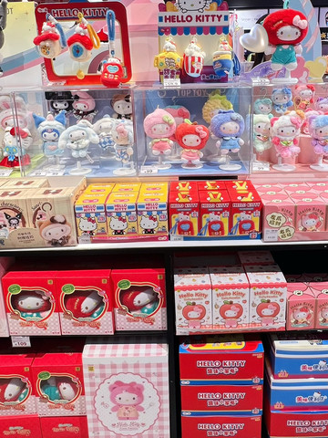 深センのTOP TOYには可愛いキティちゃんがいっぱい。 | Trip.com 深セン